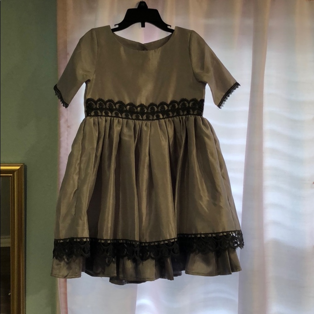 Persnickety silk grey dress